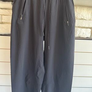 Lululemon Joggers with Zipper Pockets